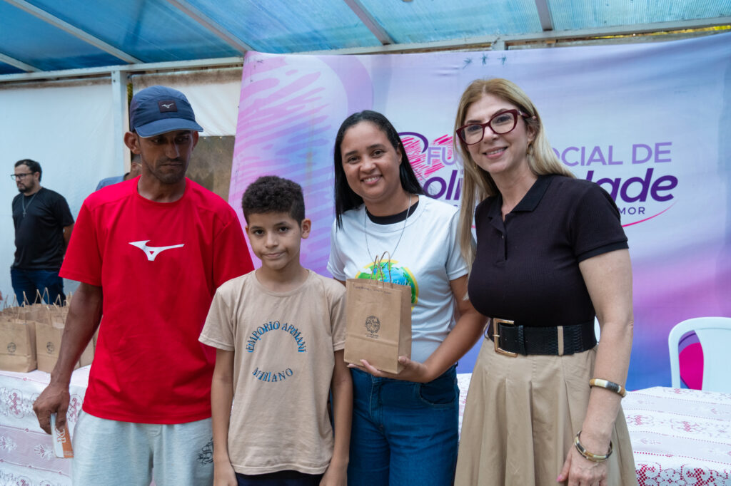 DSC09738-1024x682 Instituto Ryan participa de ação com o Fundo Social e entrega 80 óculos para crianças em Guarujá
