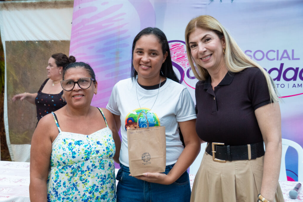 DSC09761-1024x682 Instituto Ryan participa de ação com o Fundo Social e entrega 80 óculos para crianças em Guarujá