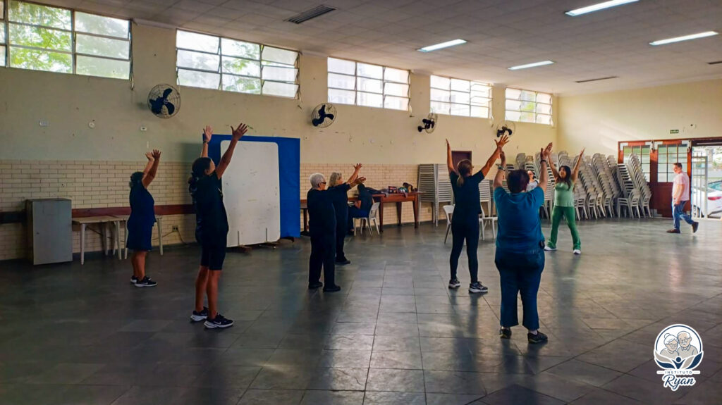 WhatsApp-Image-2026-07-03-at-09.37.18-2-1024x575 Projeto Movimento inicia nova turma de alongamento e funcional para pessoas idosas no Centro de Guarujá